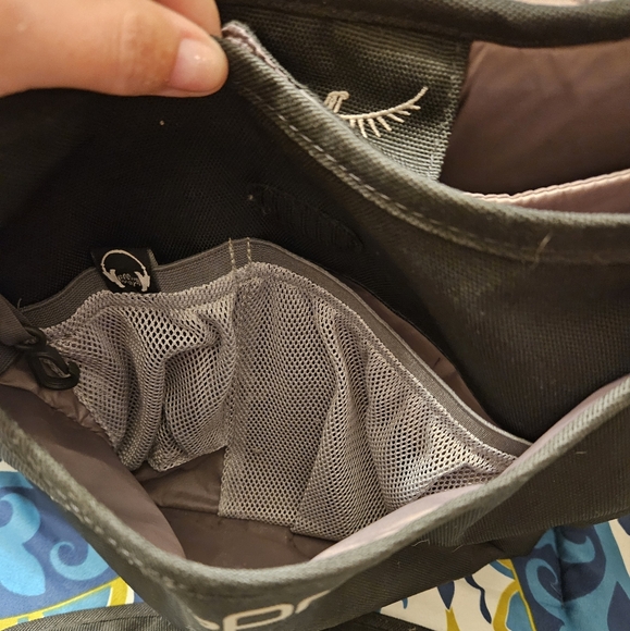 Osprey Messenger Bag - Picture 6 of 8